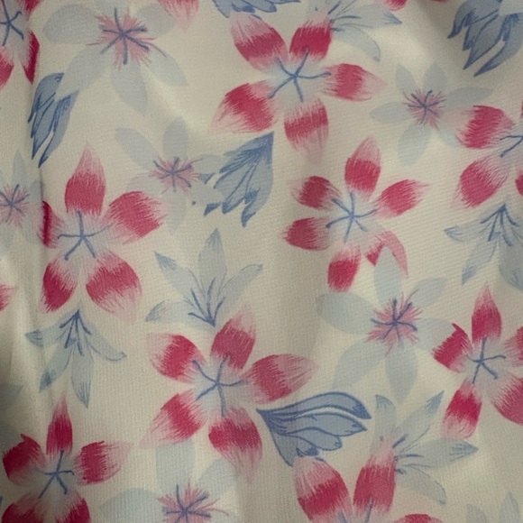 Calvin Klein White & Pink Floral Dress Girl's Size 5 - Picture 2 of 7